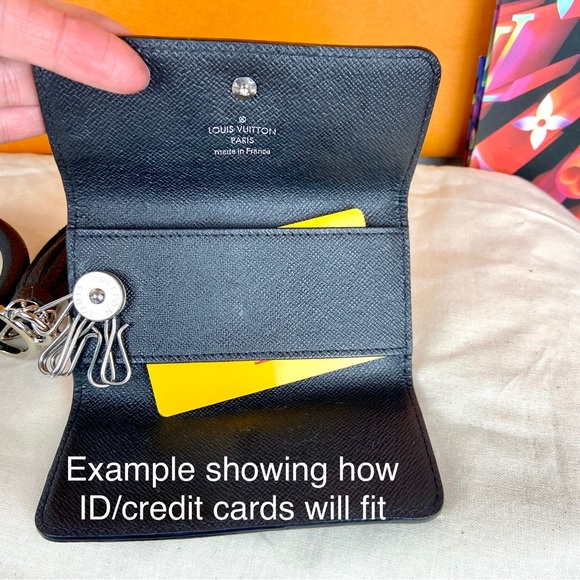 Louis Vuitton Macagascar key case holder with wristlet Keychain bracelet - Picture 12 of 14